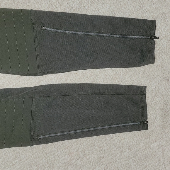 Athleta Trailsetter Ponte Motion Pants joggers hike   Yosemite Green sz 4  NEW - Picture 6 of 7